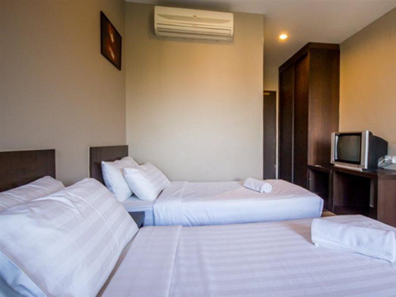 Chariton Hotel Butterworth Exterior foto